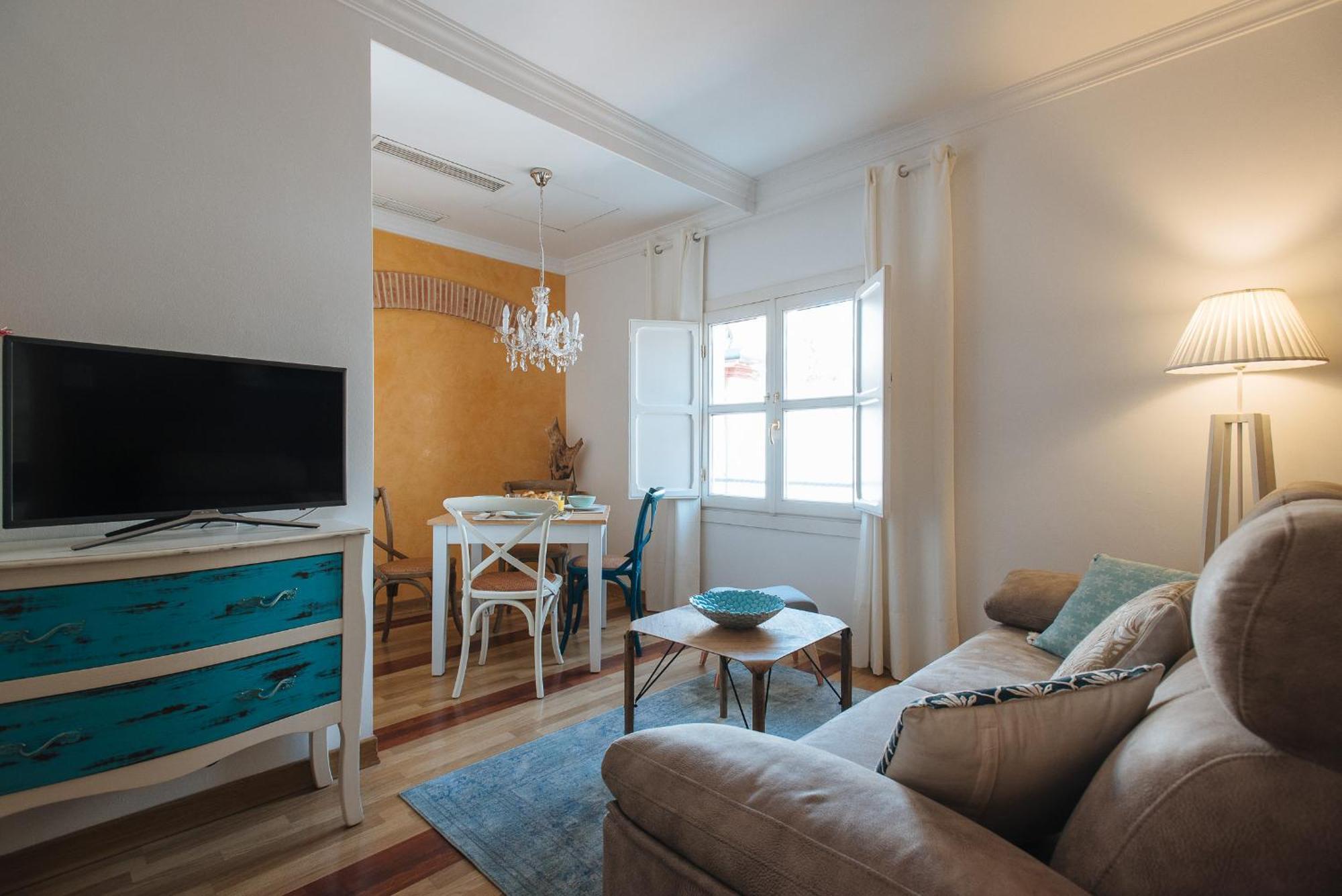 Hostly Orfila 3A-3B Exclusive Penthouse-Center-Fibre-Parking Optional Daire Sevilla Dış mekan fotoğraf