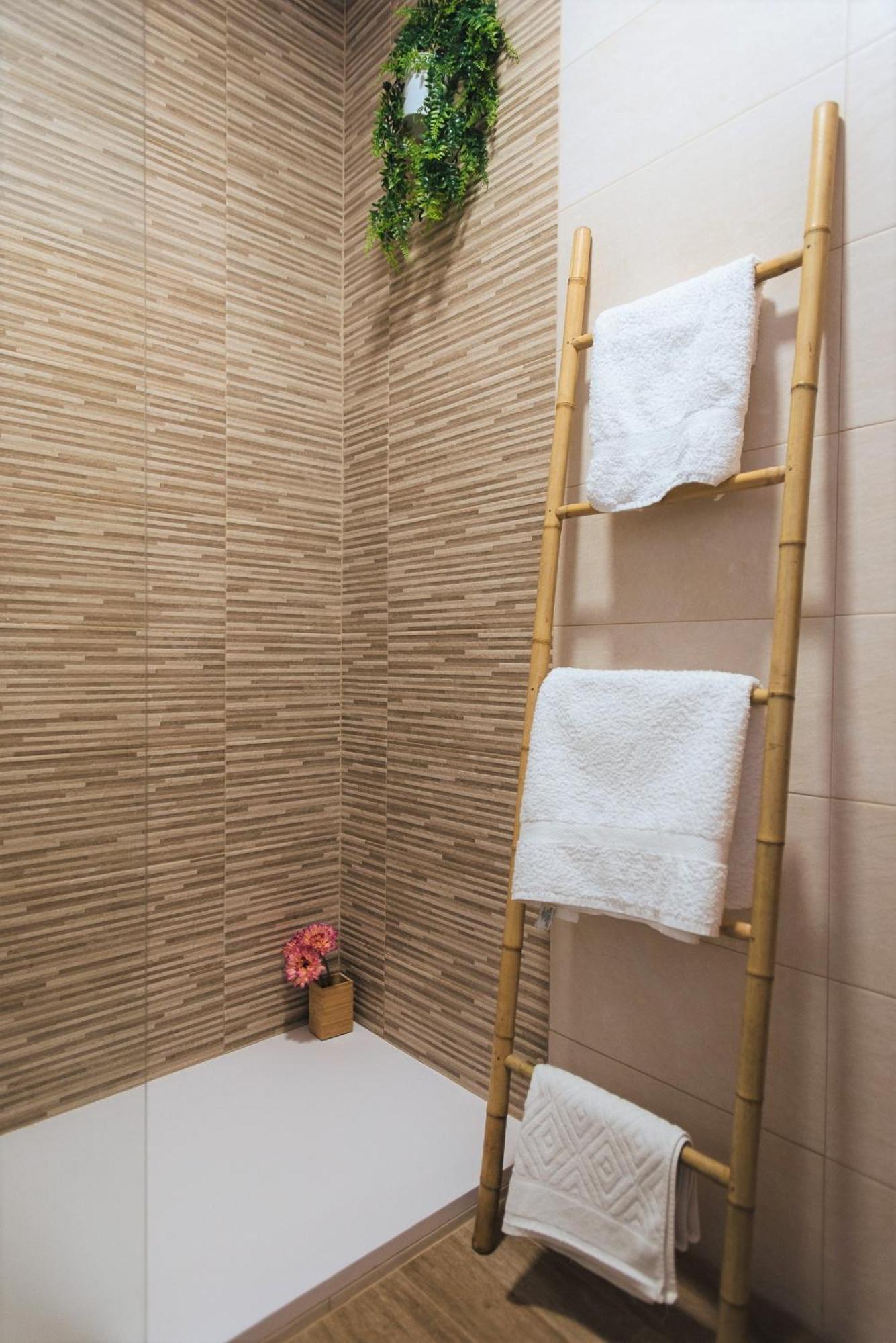 Hostly Orfila 3A-3B Exclusive Penthouse-Center-Fibre-Parking Optional Daire Sevilla Dış mekan fotoğraf